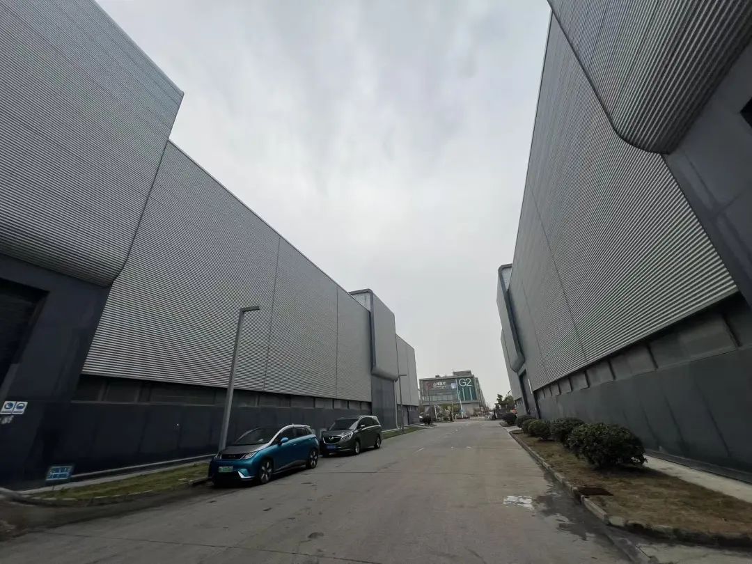 上海浦东厂房出租 临港新片区 金桂园 2900平方米 单层厂房出租