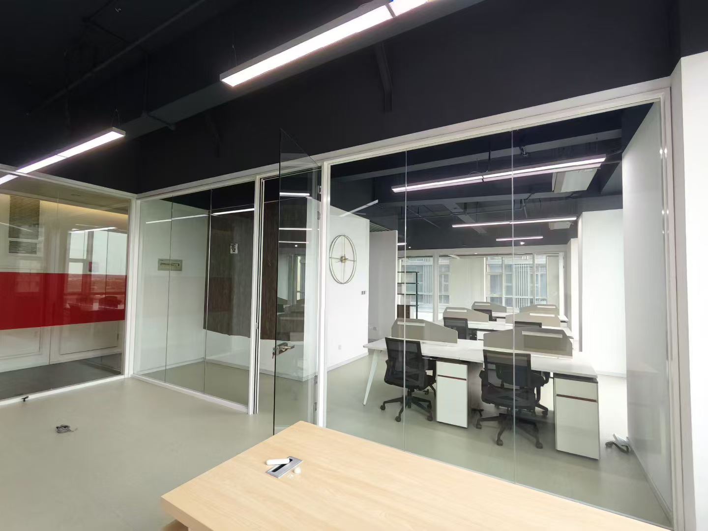 青浦重固精装修办公室带家具60平到800平均有出租