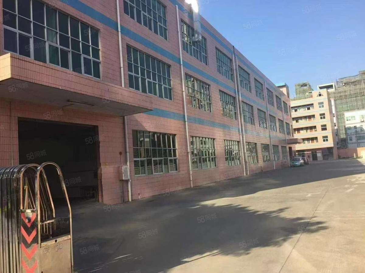 【推荐】长安新出大小面积可以分租50平方起分全新地坪漆带卫生厂房出租1000平多层