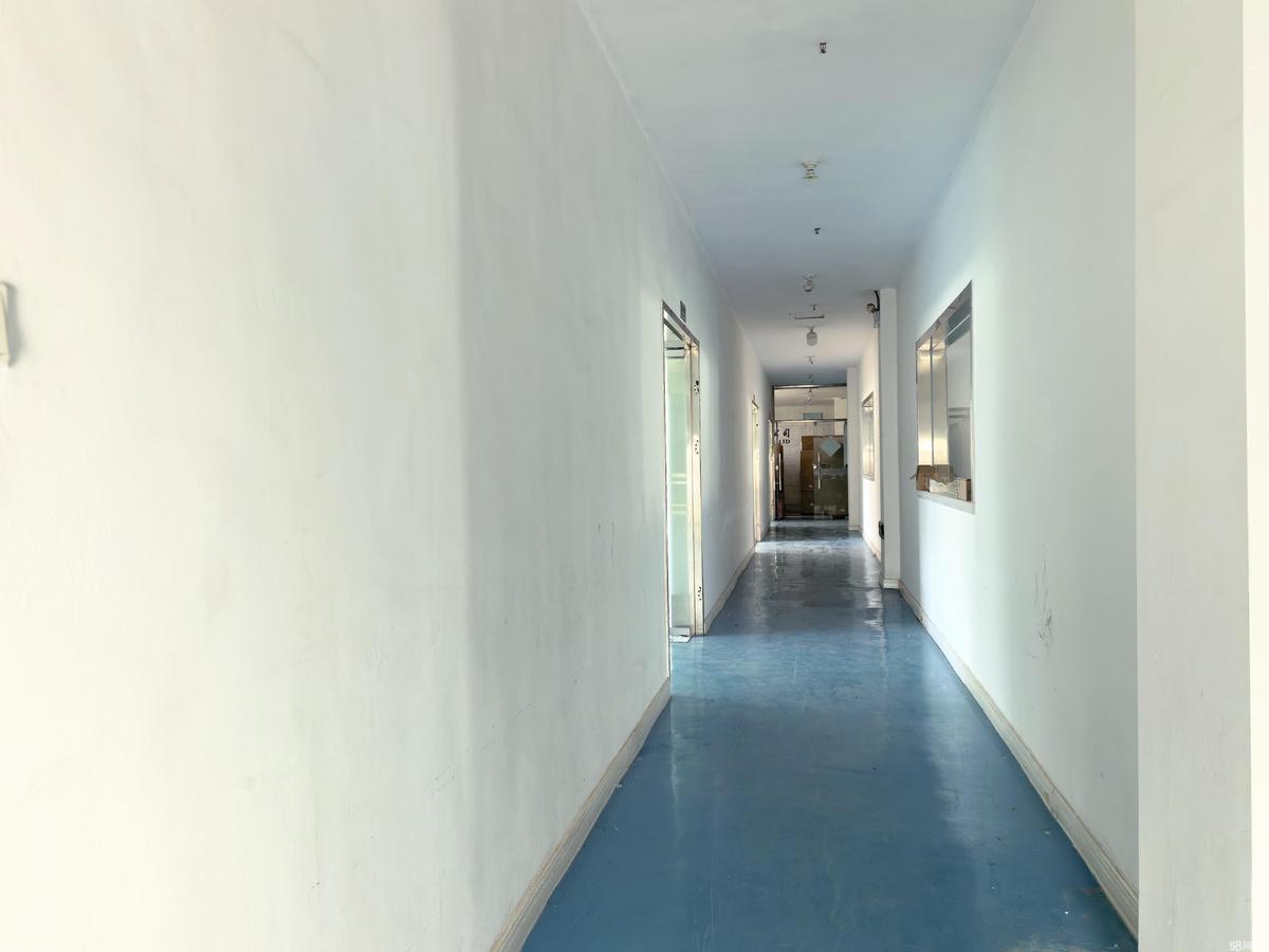 【推荐】厦门火炬翔安高新区三期同龙二路888号5楼1057平厂房出租单层