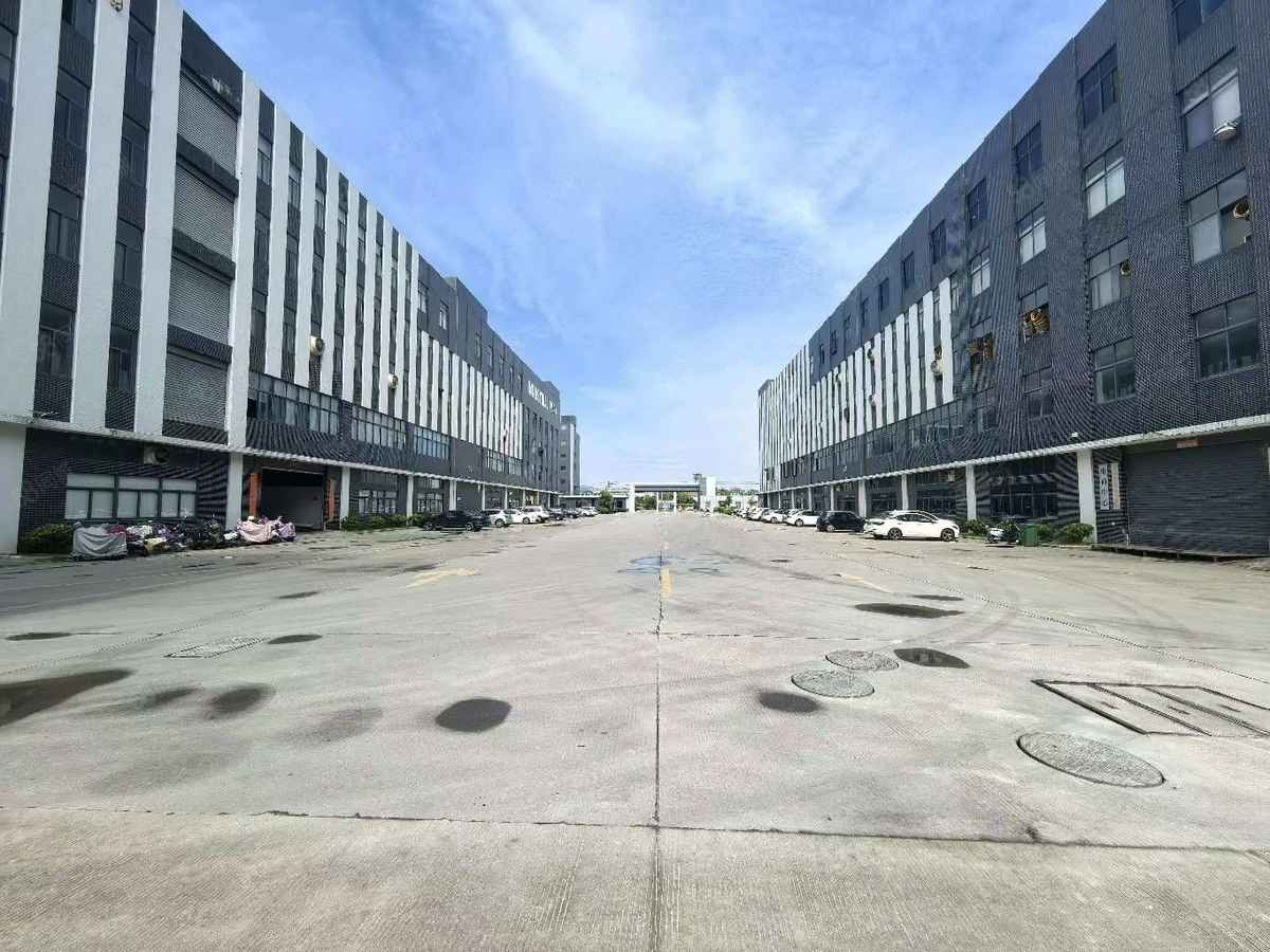 厂房实景