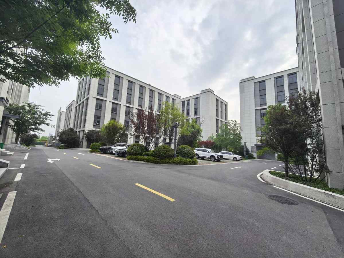 厂房实景