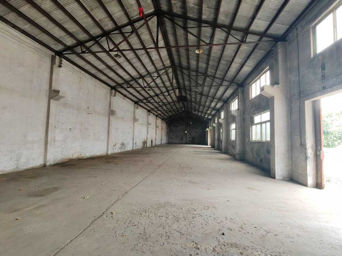 独立车间，天津独门独院，办公楼，住宿楼，手续齐全1800平厂房出租单层
