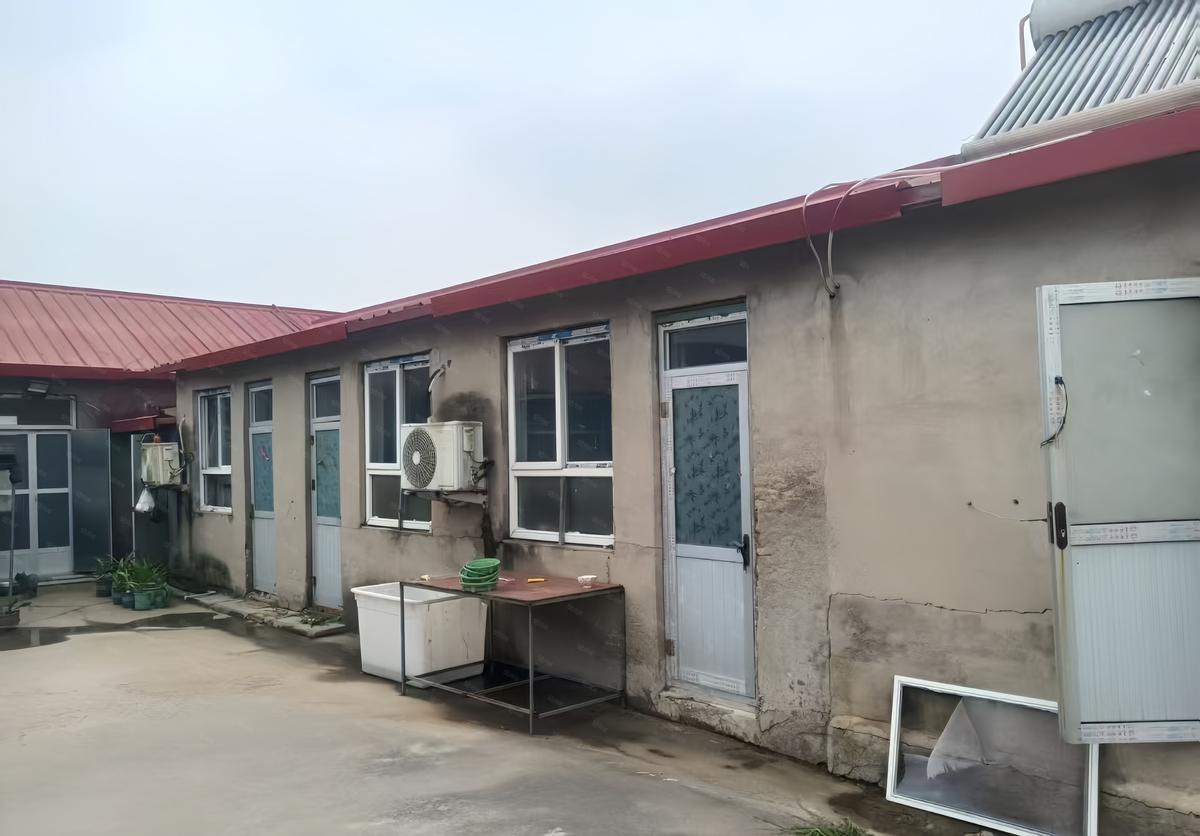 【推荐】天津宁河北淮临街大院-可翻新重盖-急需用钱宁河潘810平厂房出租出售单层主干道