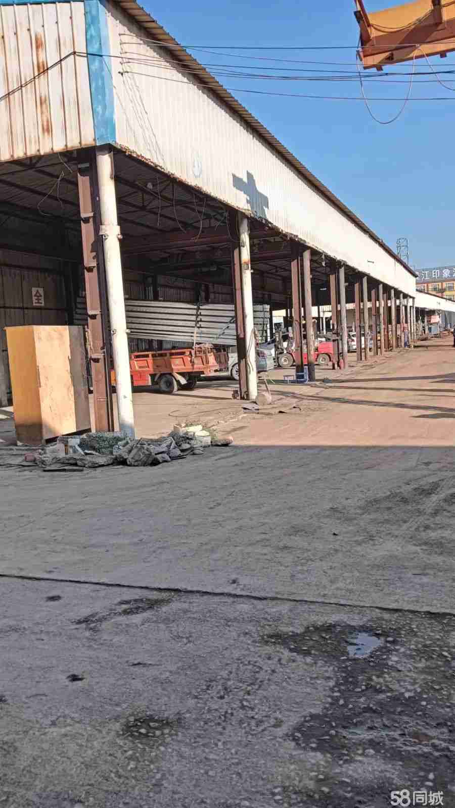 【推荐】成都新都新繁钢材市场内厂房可加工生产50-1501500平厂房出租单层主干道
