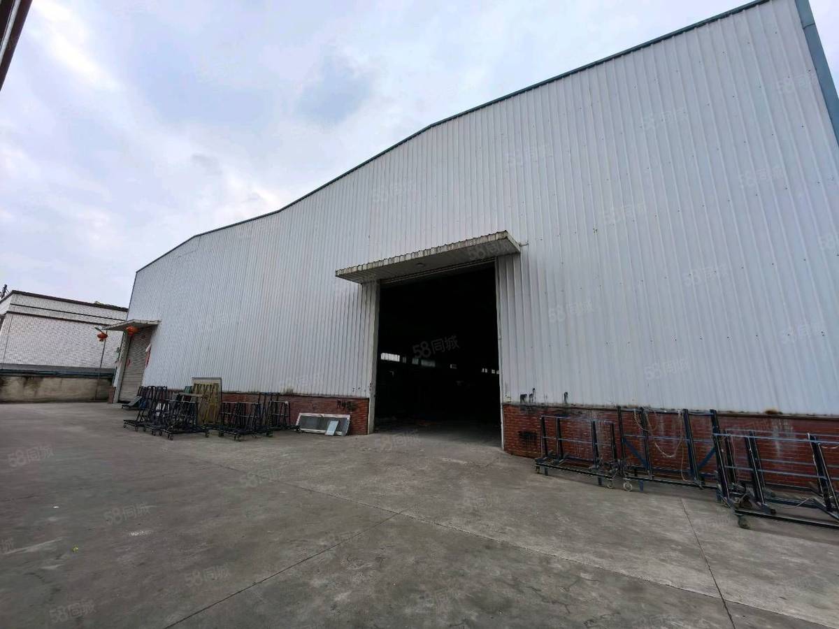 13米净高厂房出租单层，成都广汉厂房 剩余2600m2可分租