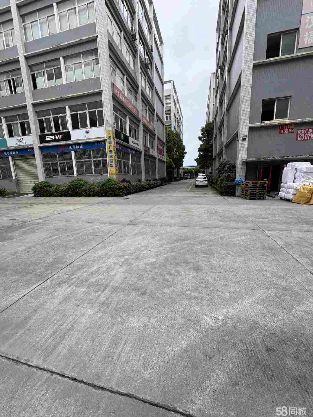 厂房实景