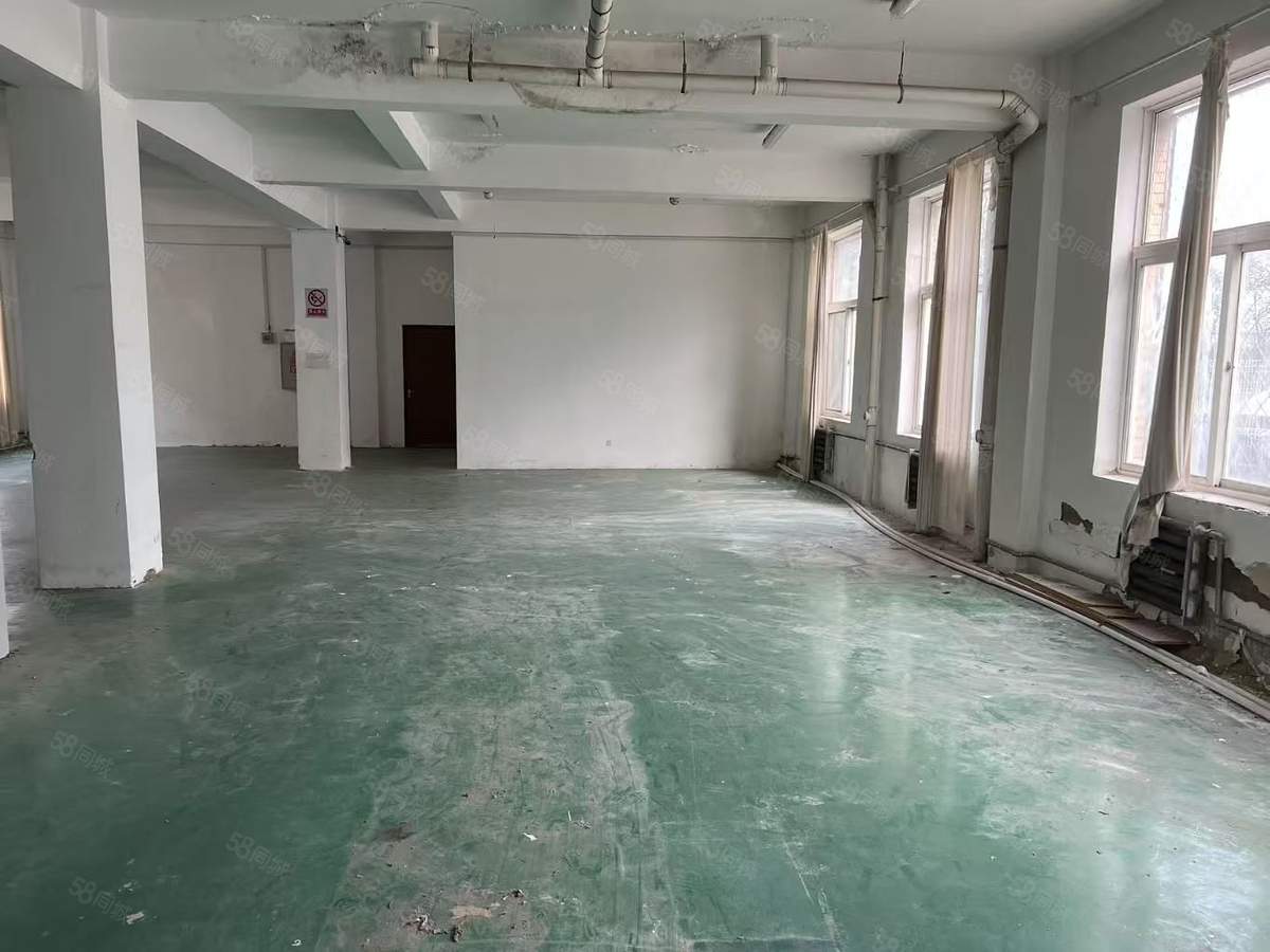 【推荐】大连营城子厂房 食堂宿舍配套齐全 适合做服装加工1000平厂房出租多层