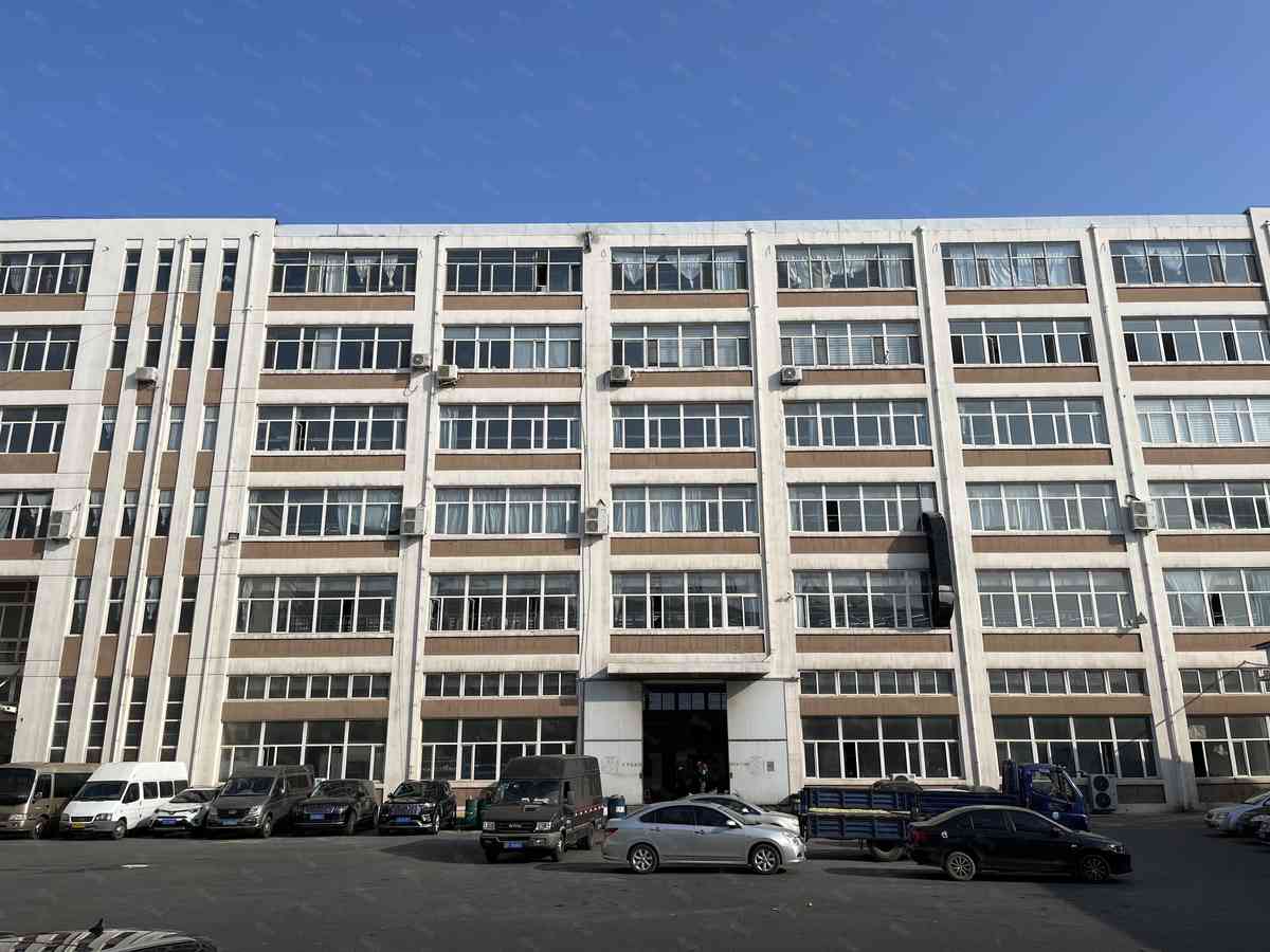 大连甲方直租 金州区站前欣宝食品厂房 欢迎电话咨76平厂房出租多层通勤便利