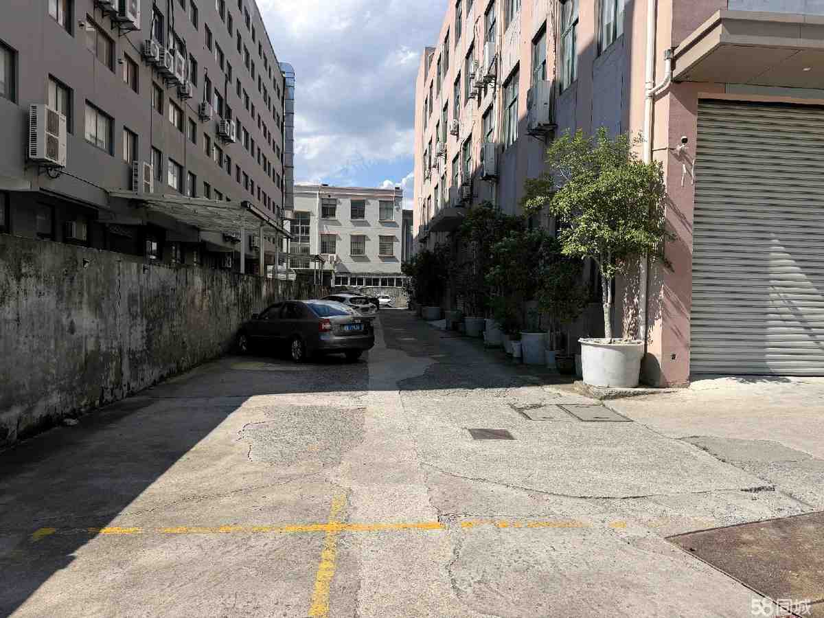 厂房实景
