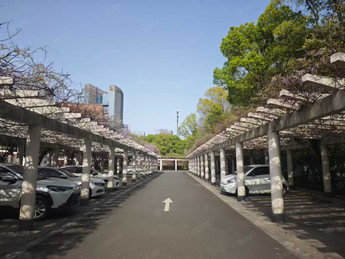 厂房实景