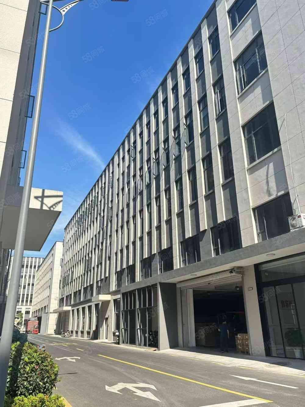 厂房实景