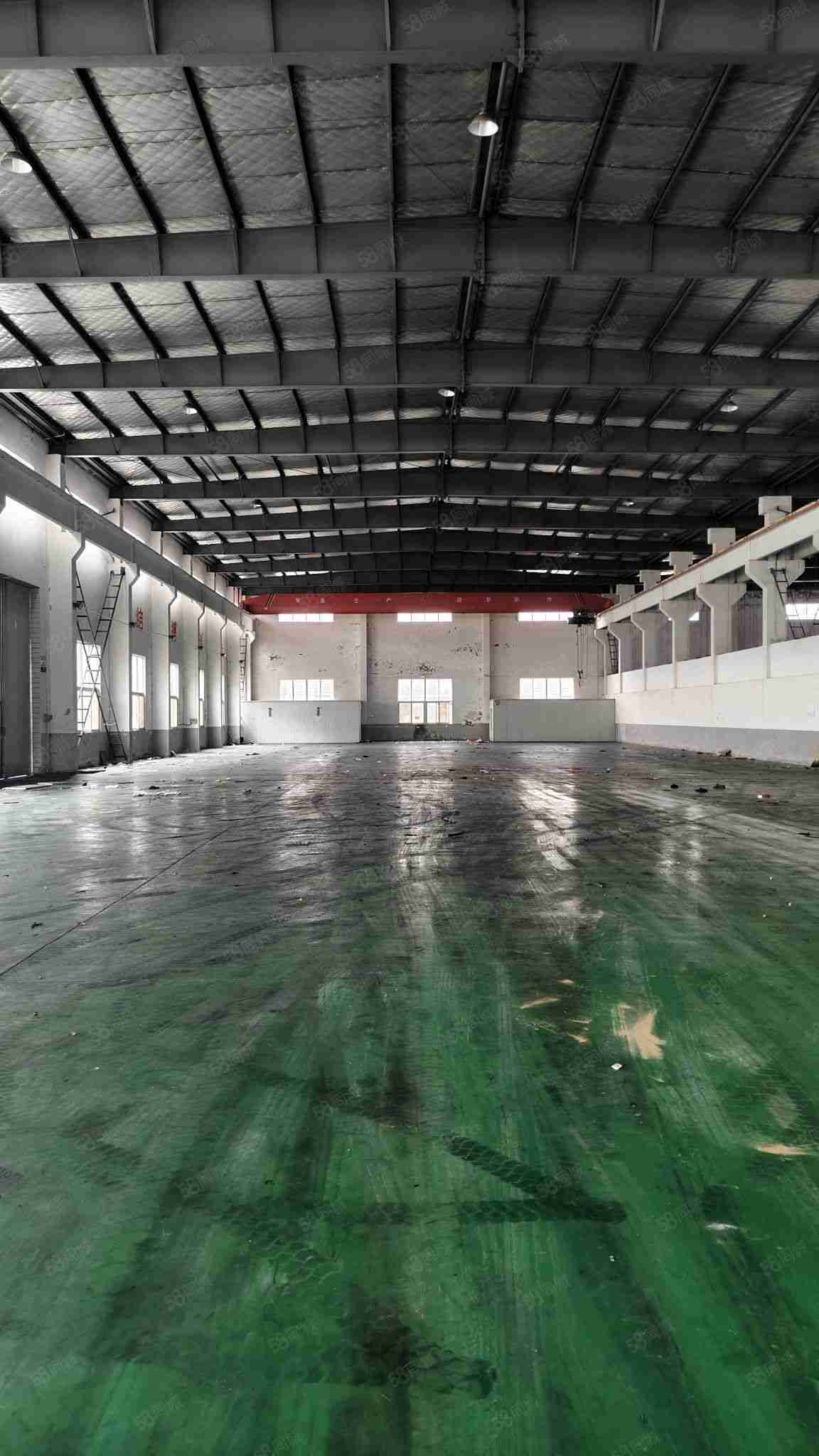 【推荐】上海双跨3600方 配套办公食堂 可分 行车10厂房出租单层主干道