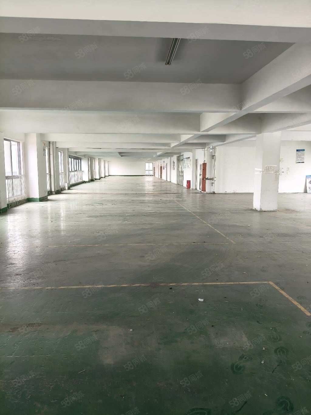 厂房实景