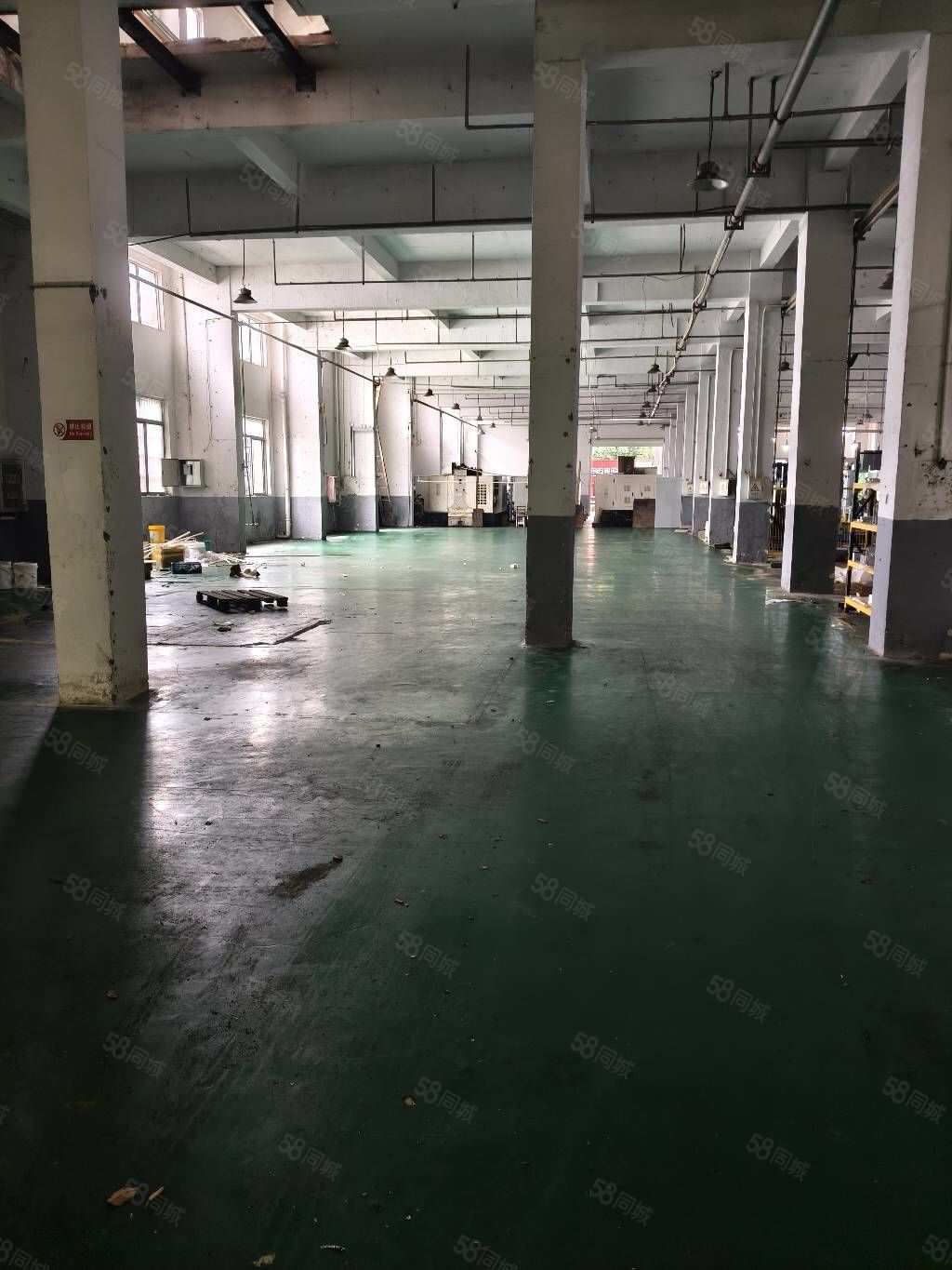厂房实景