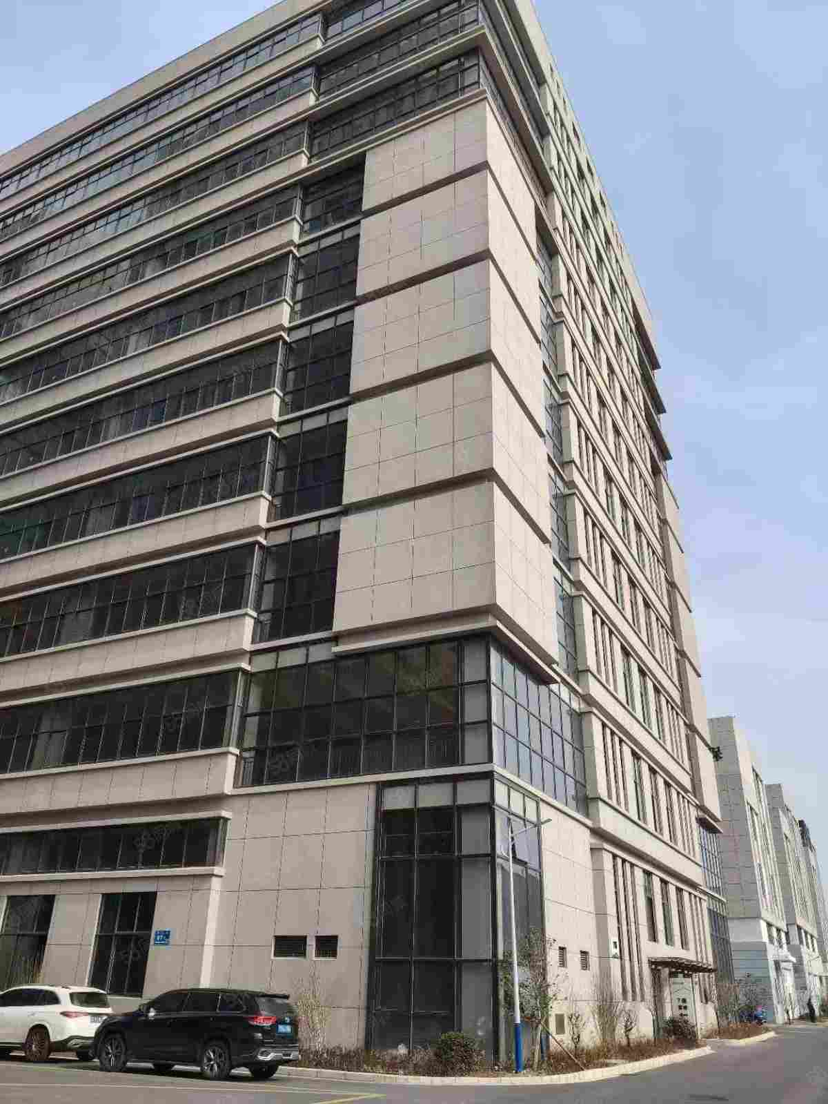 开发商直租，纯一楼示范区厂房，地坪卫生间已做无89平厂房出租单层轨交