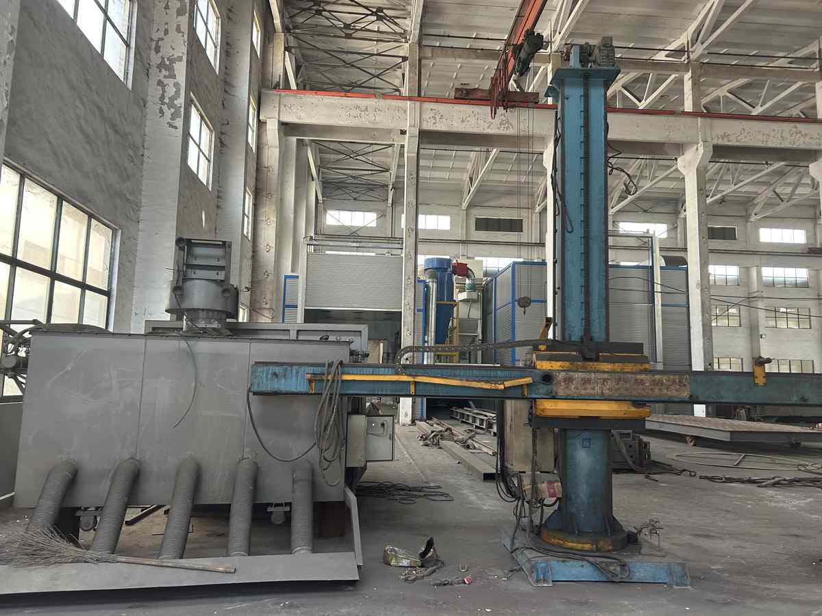 江阴徐霞客重型机械厂房5600平+多层厂房出租单层，个人