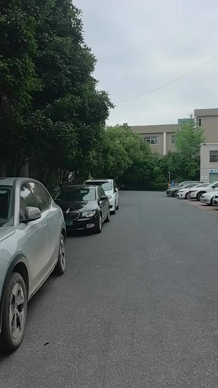 杭州房东直租 未来科技城厂房直租  出行便利余杭920平厂房出租多层轨交