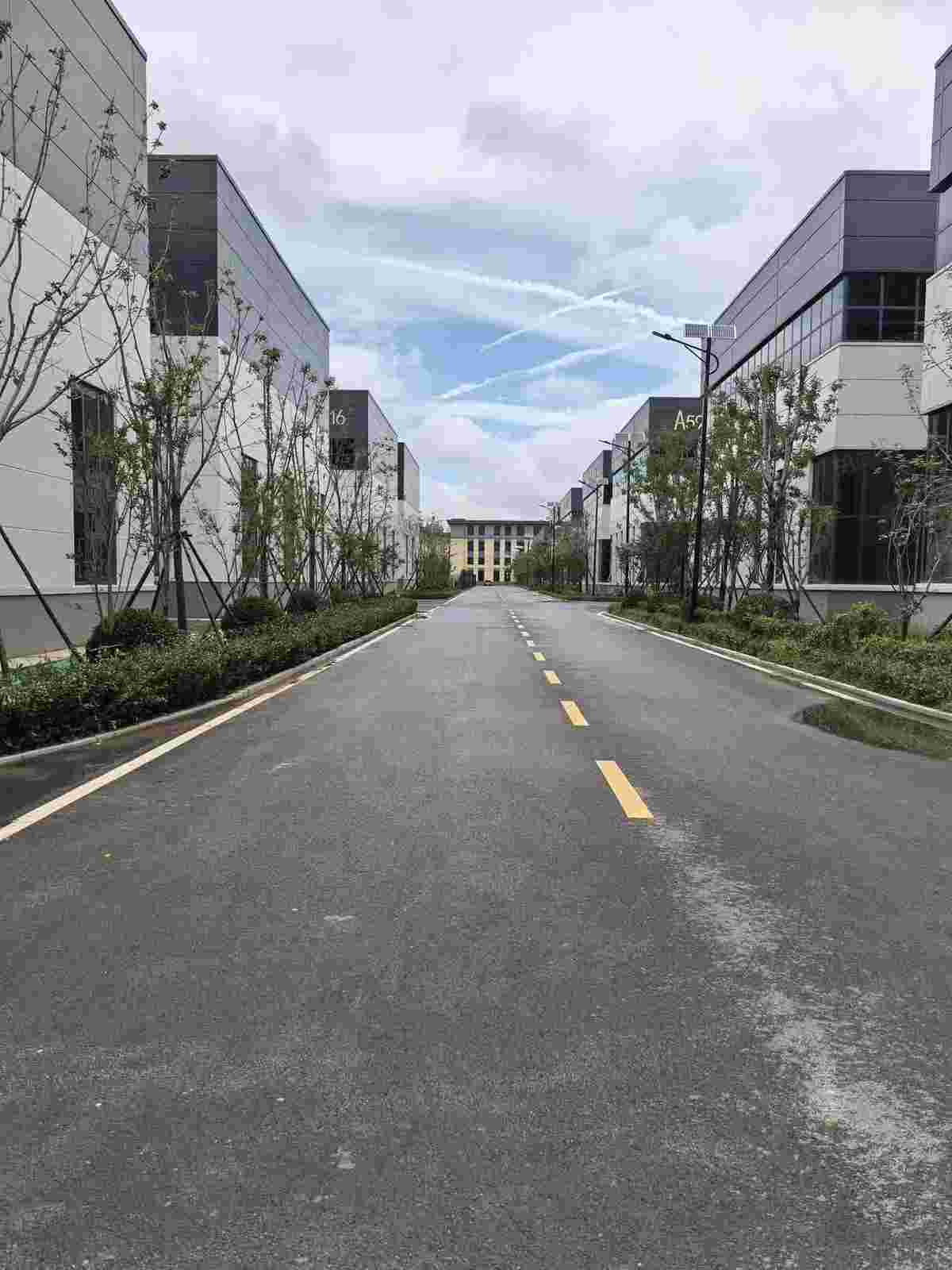 厂房实景