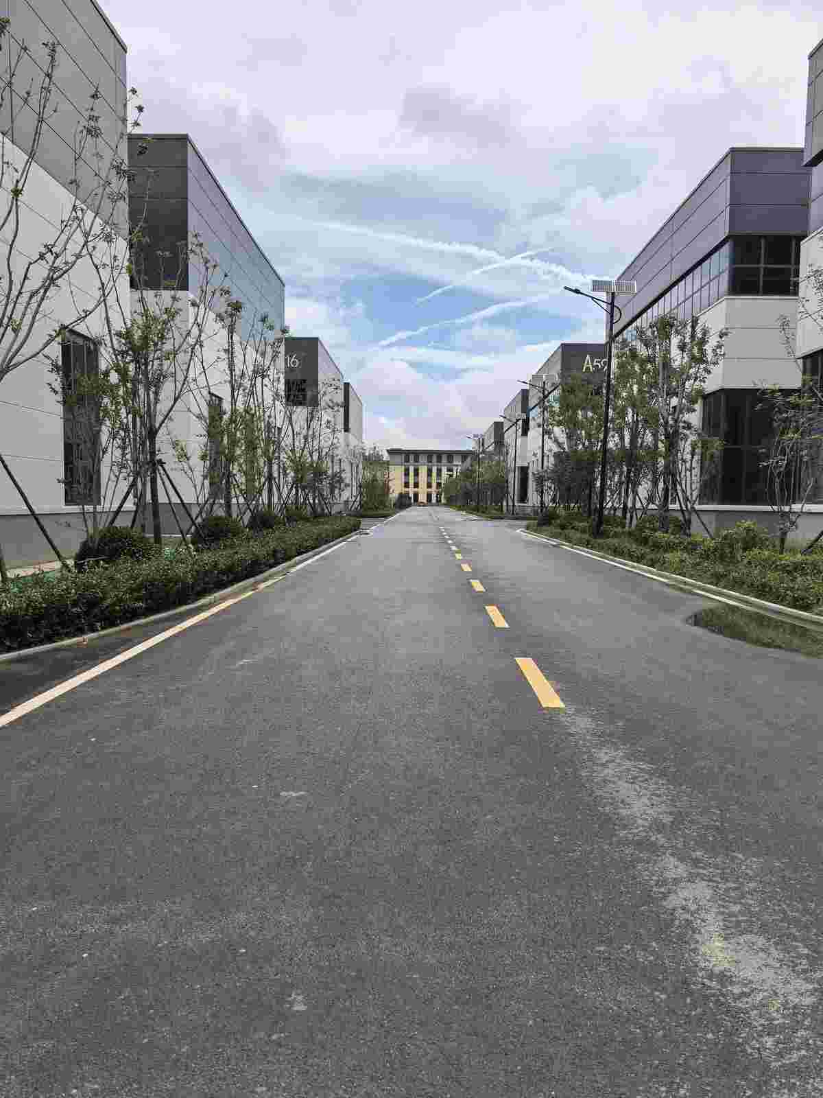 厂房实景
