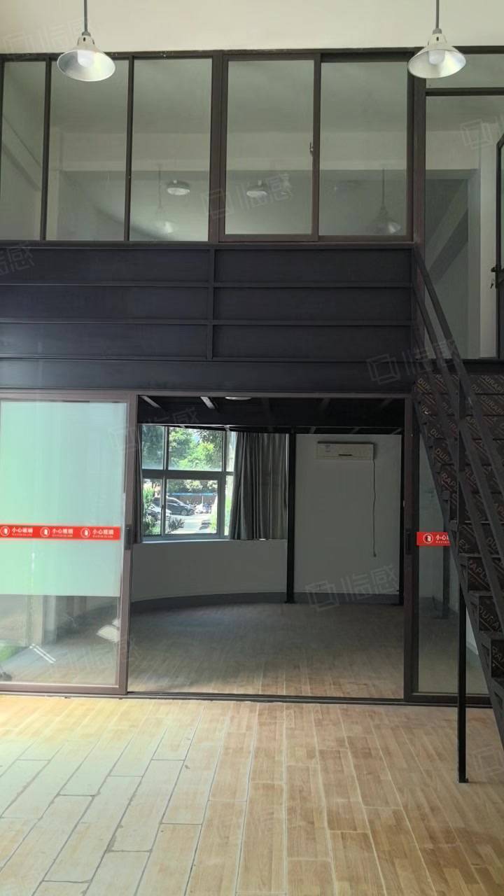 福州房东直租可注册  仓山区叶厦产业区 一楼12120平厂房出租单层