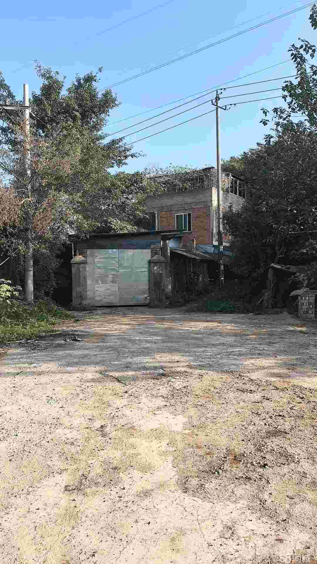 福州闽侯南屿山兜厂房  位置优越  通勤便利1500平厂房出租单层