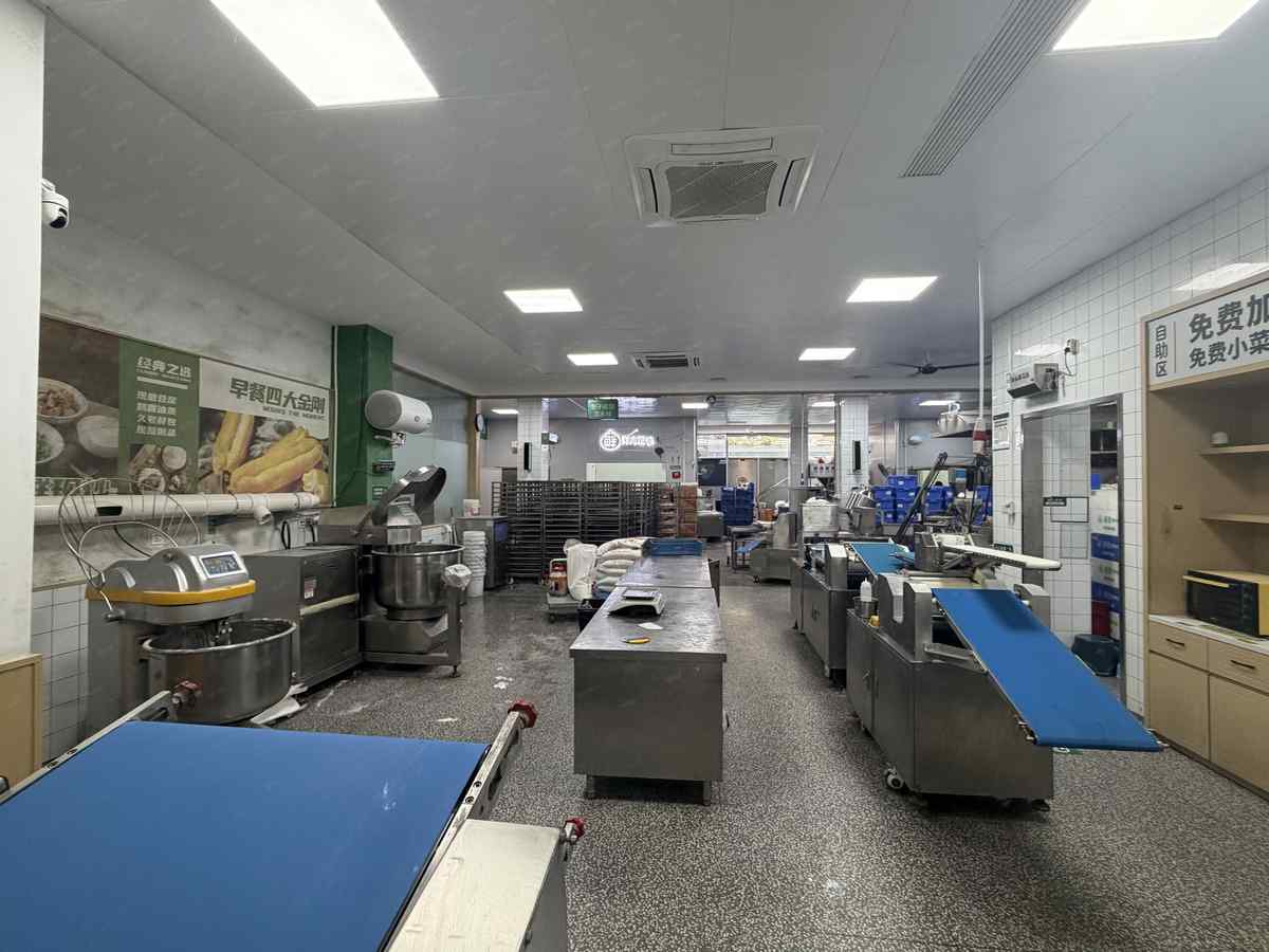 全寻找中央厨房前店后厂烘焙仓700平厂房出租单层轨交口，福州做食品的看过来