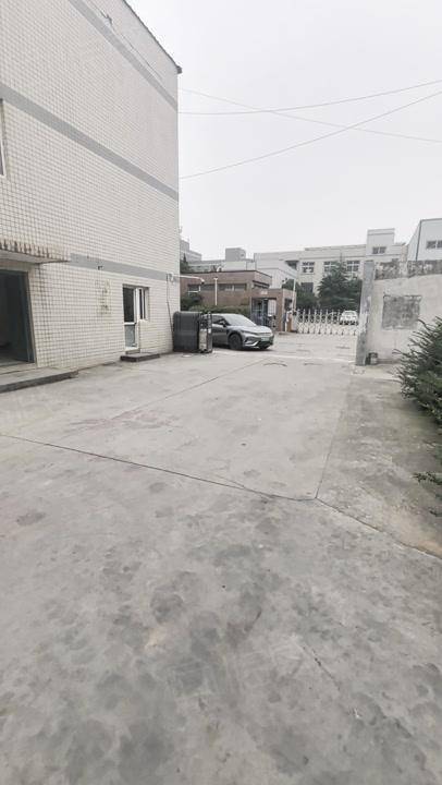 单价便宜未央经厂房出租单层，西安北三环草滩独门独院1900平