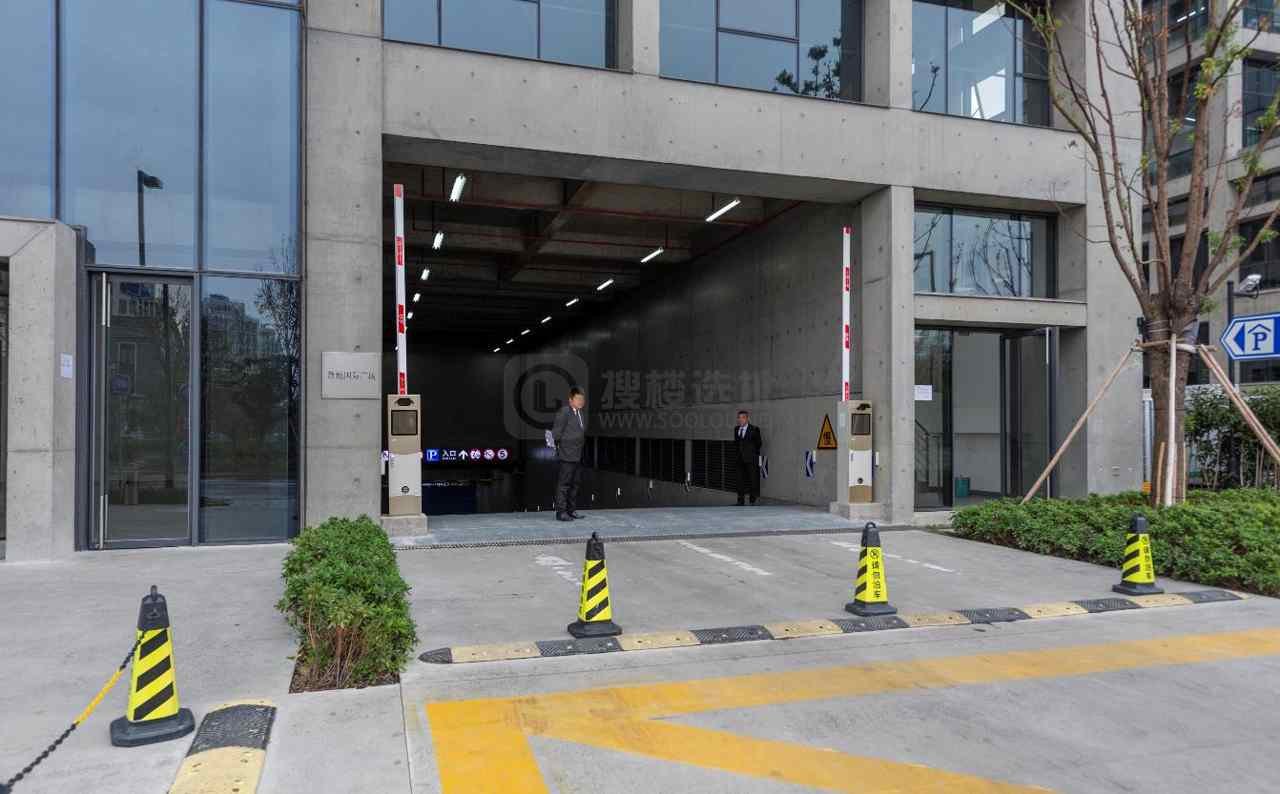 上海上海嘉定位于上海嘉定工业区工业区 招商广场办公楼出租厂房出租，研发总部一体