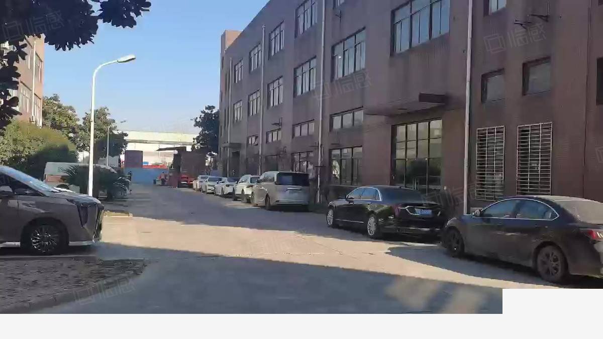 上海上海普陀桃浦独门独院原房东厂房仓库，双货厂房出租，配套完善
