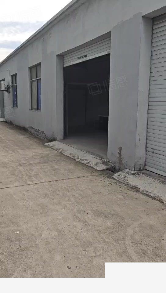 上海上海青浦华志路华新五金加工   仓库    电商厂房出租，配套完善