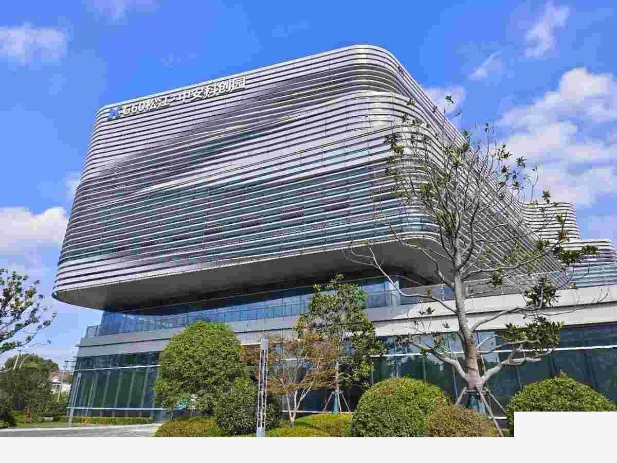 上海上海全新楼宇，企业总部展厅办公，租金毛含物业松厂房出租，研发总部一体