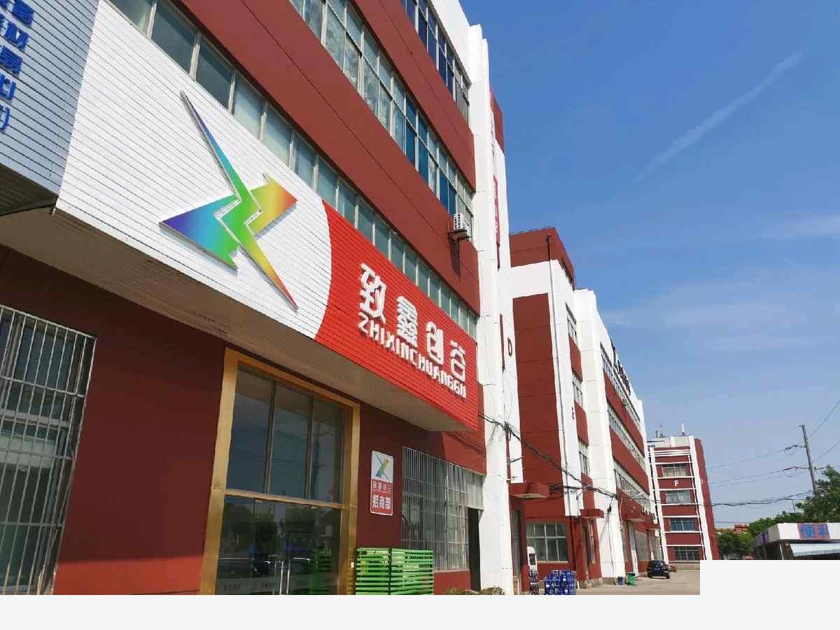 上海上海九星对面前置仓可分割仓库办公展厅影棚临近奥莱厂房出租，可灵活分割