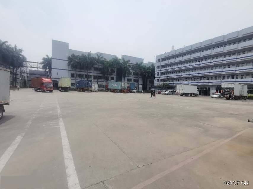 东莞寮步华南工业园靠石大路靠石大路新出原房国有双证超大50000㎡独门独院全新花园式厂房出租