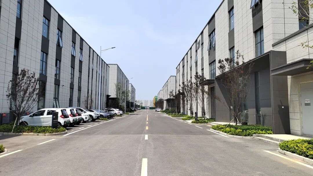 佛山和顺白岗村里水镇和顺正规产业园新出独门独院4000平花园式厂房出租单层