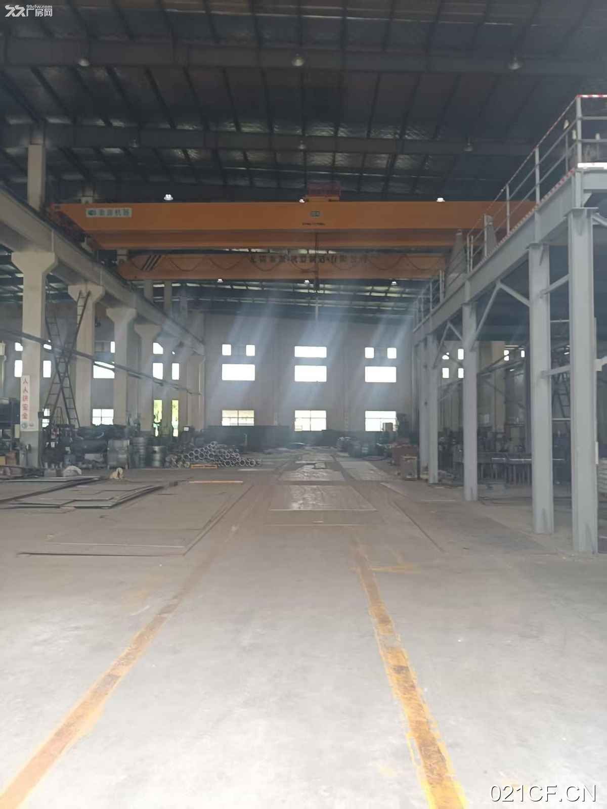 无锡惠山惠暨大道518号两跨24米和21米各一跨总面2800㎡标准厂房单层大车进出厂房出租