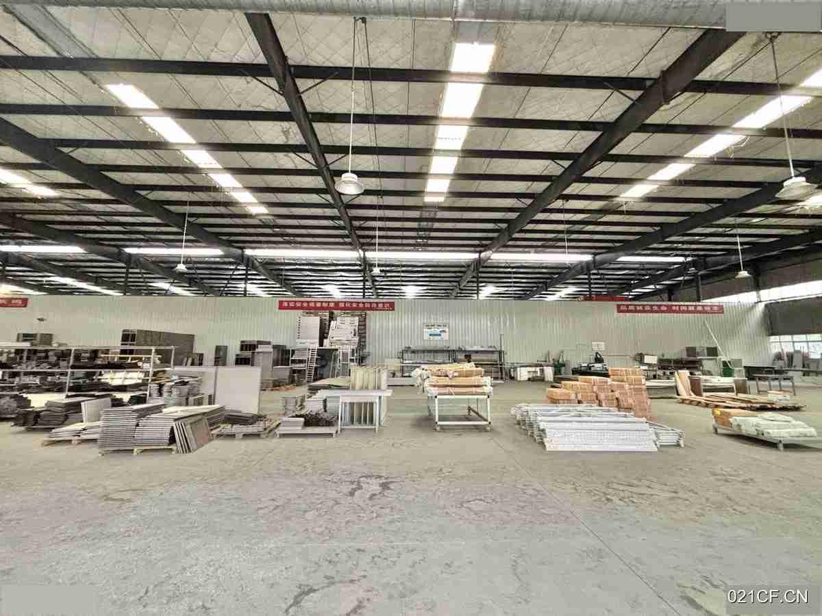 成都温江金马工业园工业园标准配套齐全可分租2300㎡标准厂房单层大车进出厂房出租