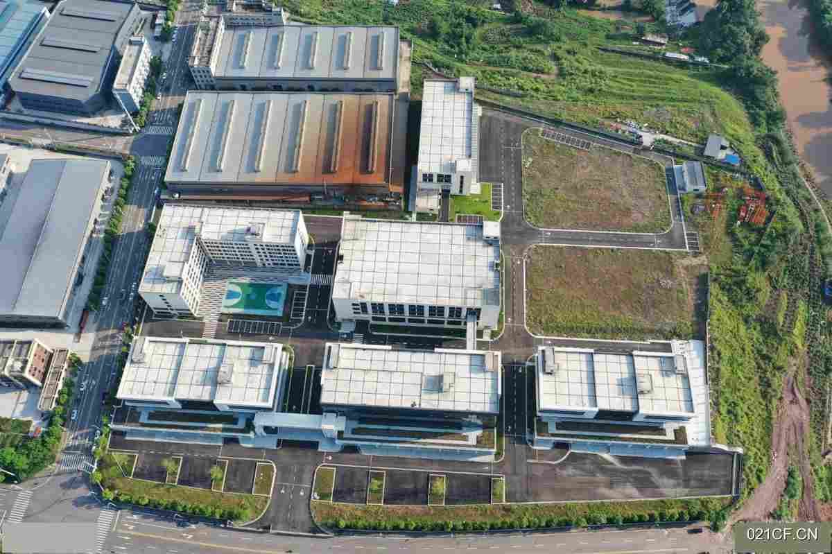 重庆江津德感工业园丙类消防框架多层可分租12000㎡标准厂房全新厂房出租