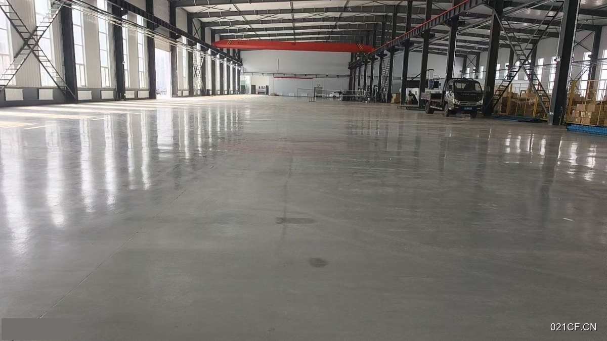 沈阳铁西工业大学区开发大道区开发大道现有10吨吊车可以3200㎡标准厂房单层大车进出厂房出租