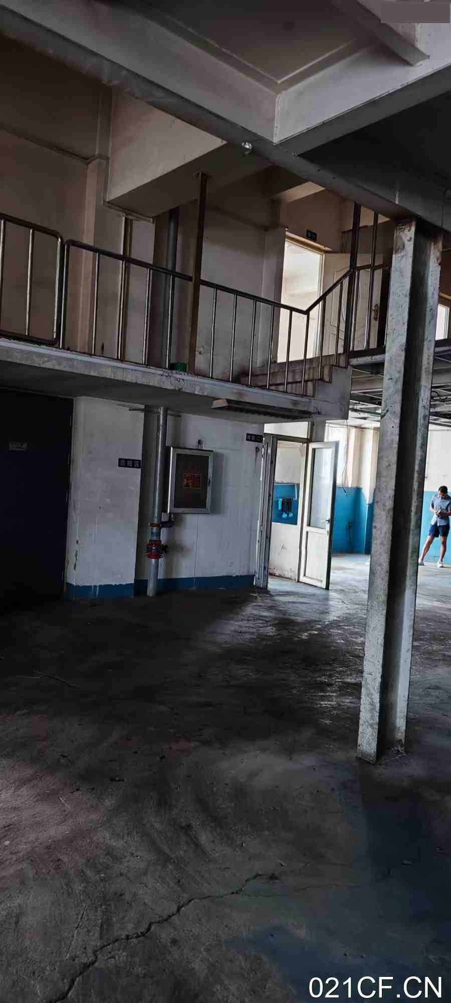 大连开发区厂房出租实景图2