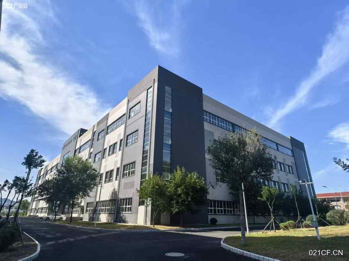 大连开发区湾里董家沟高速口全新4000㎡标准厂房消防丙二类厂房出租