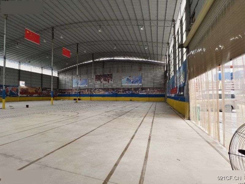 南宁西乡塘北湖刚退租空出钢结构大车进出方便1350㎡单层交通便利厂房出租