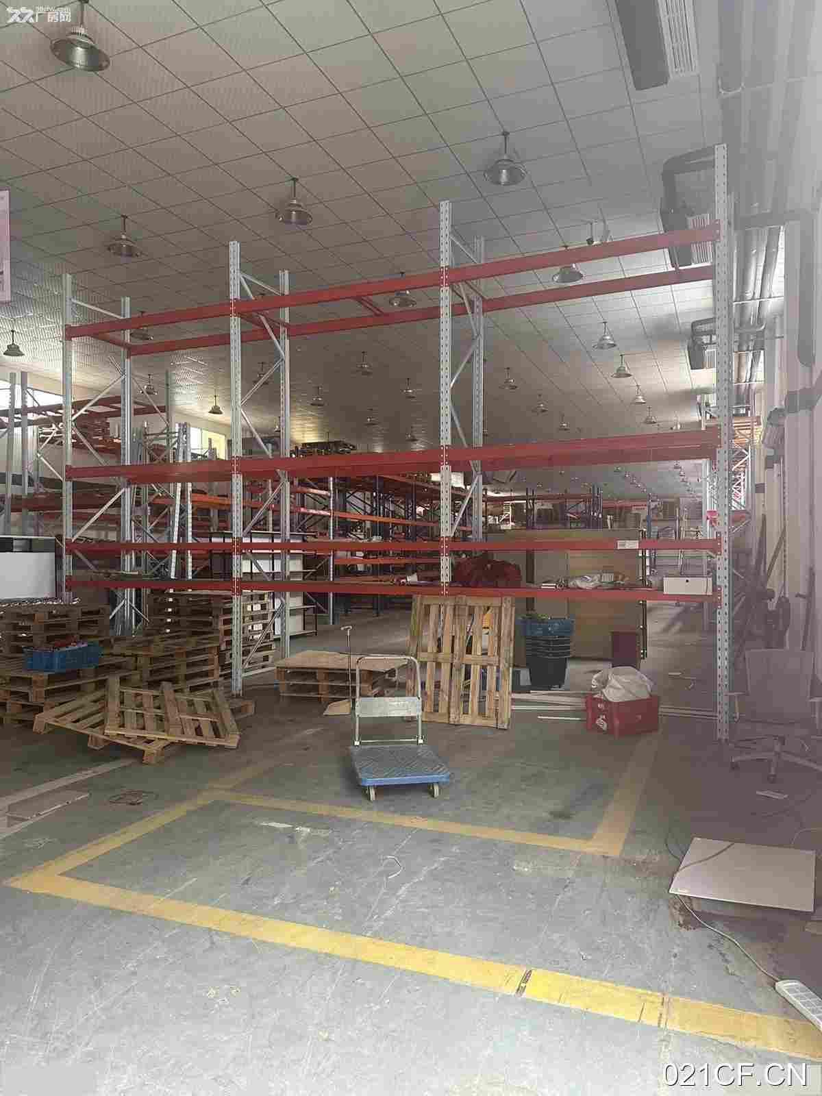 台州仙居浙江省台州市仙居县南峰街道响石山路182号美顺达公司空房屋价格面谈可整700㎡层高3米厂房出租