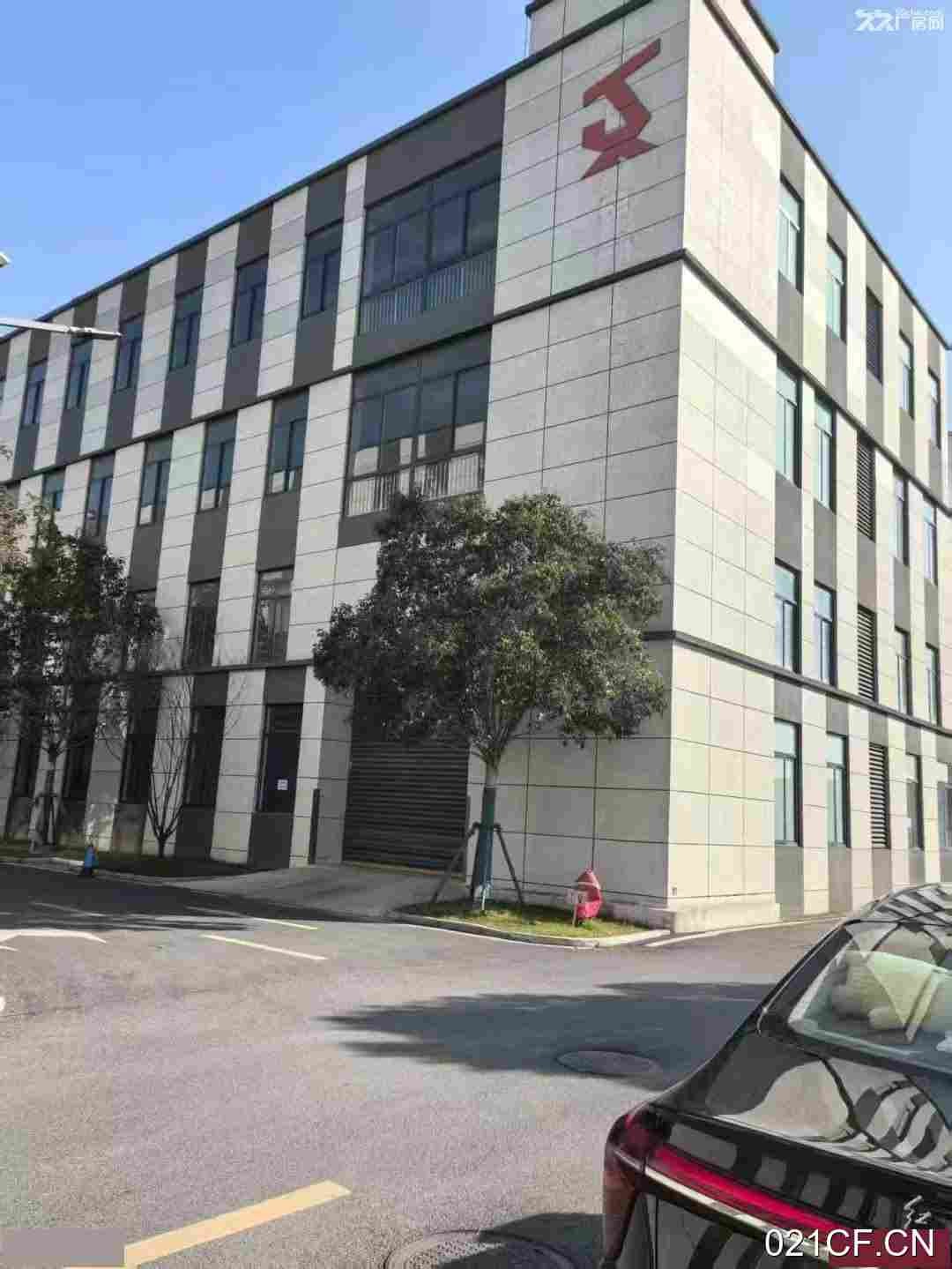 芜湖鸠江官陡门路与徽州路交叉口市区三层框架结构1500㎡标准厂房双层大车进出厂房出租