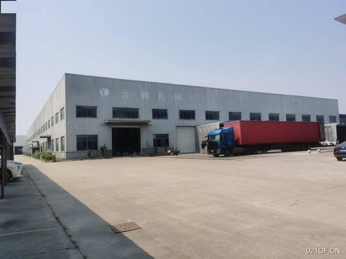 泰州兴化经济开发区新庄路南山路路口经济开发区标准可分租7500㎡标准厂房单层大车进出厂房出租