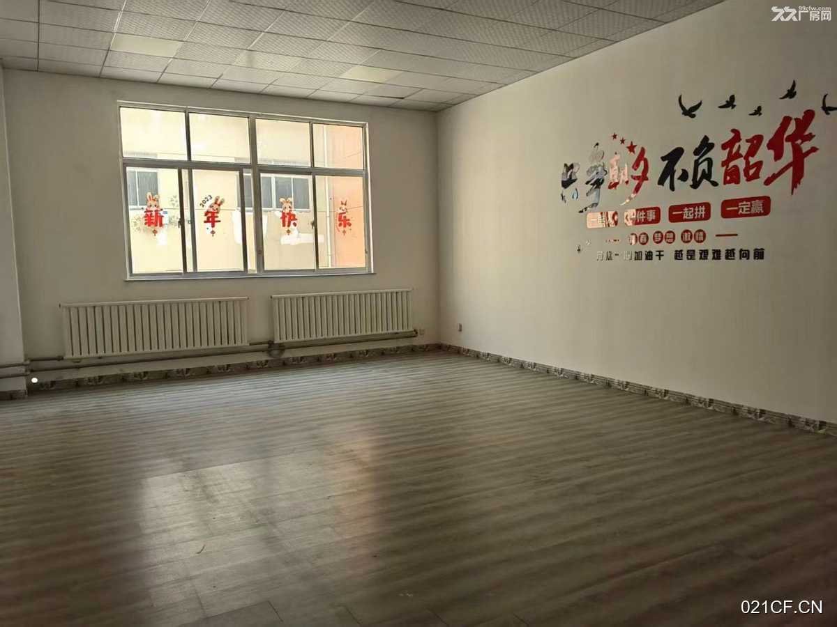 威海环翠张村独立园区可注册免中介费针对各600㎡可分租厂房出租