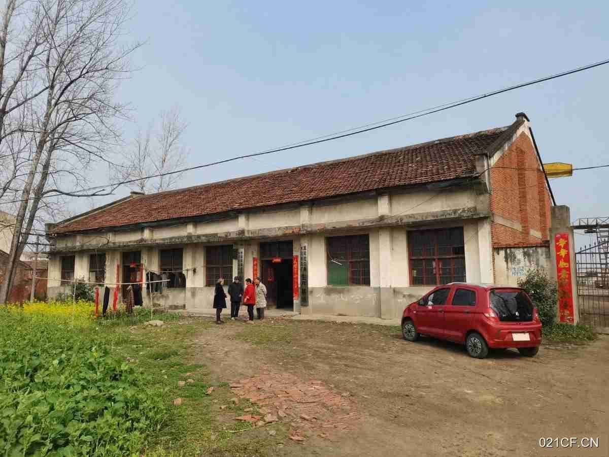 襄阳襄州古驿镇下涂村【古驿下涂村】116 亩综合7736㎡可分租层高5.5米厂房出租