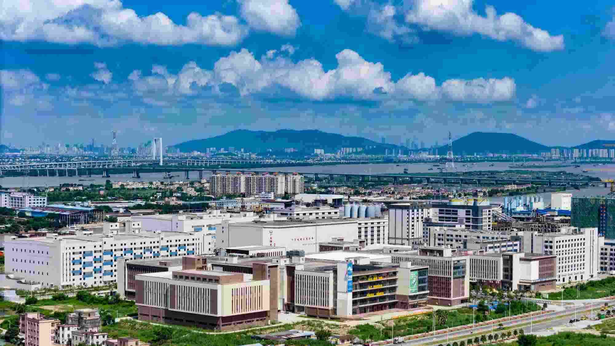 上海市宝山杨行铁力路小面积260平厂房出租，可办独立产证