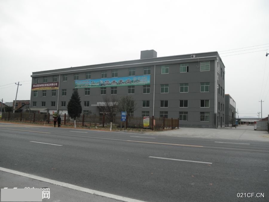 衢州常山县招贤镇乡镇功能区320国道边648㎡独门独院单层大车进出厂房出售