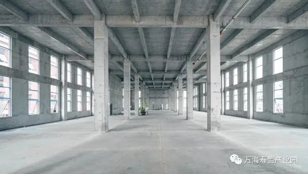 温州适合机械，大理石等，空地大概600-700平方左右温厂房出租，配套完善